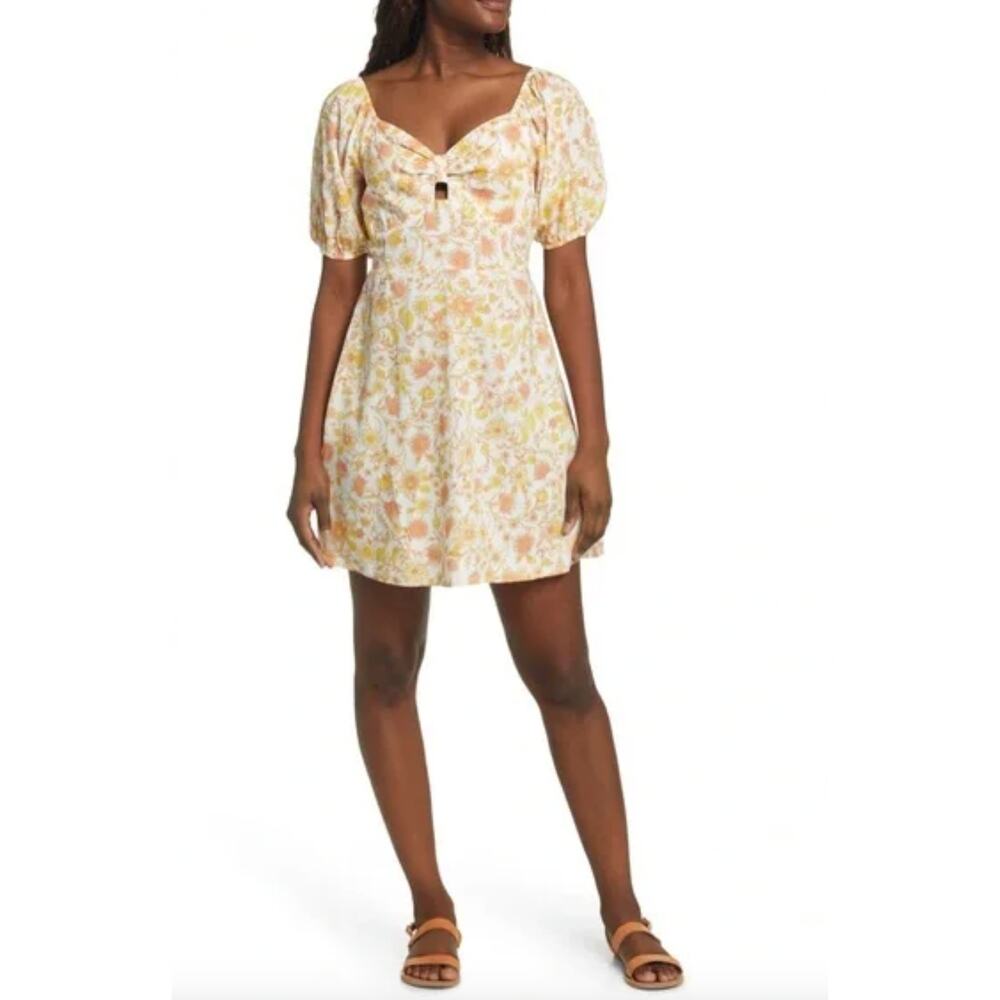Summer Sale ☀️ Billabong Yellow Floral Puff Sleeve Sweetheart Mini Dress- Size L
